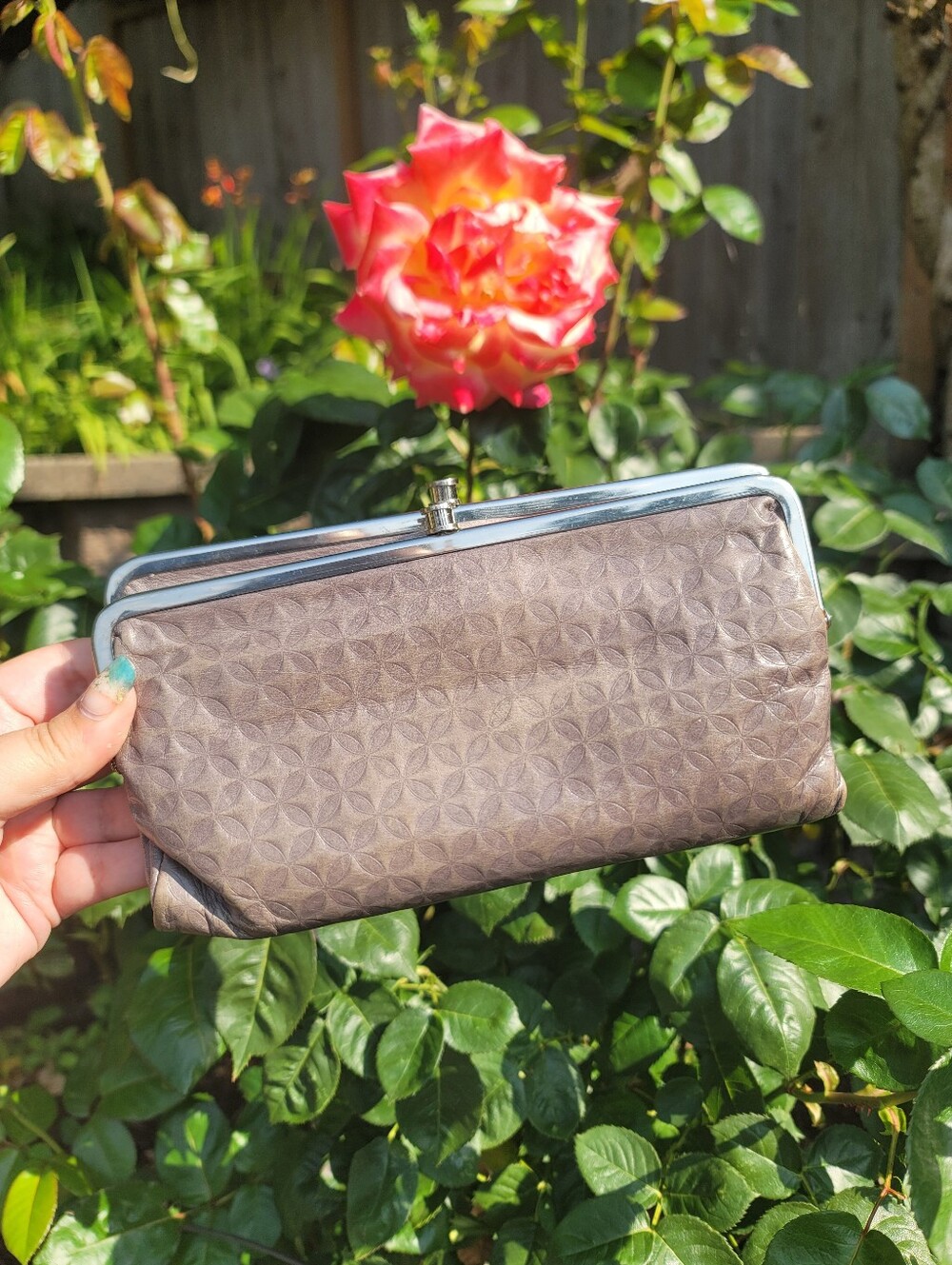 Hobo Lauren Double Frame Leather Clutch - Picture 2 of 12